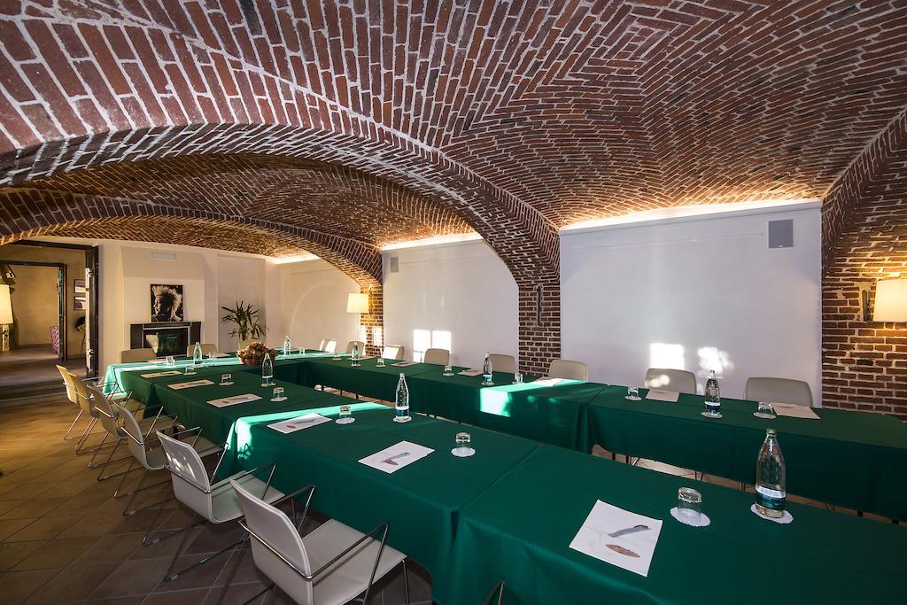 Best Western Plus Hotel Le Rondini San Francesco al Campo Extérieur photo