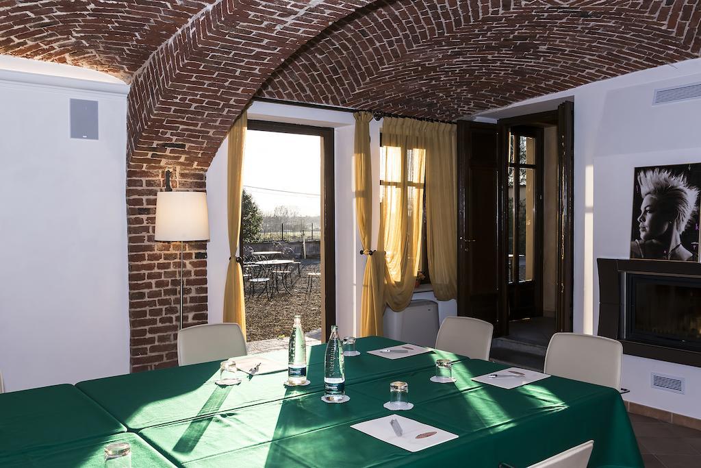 Best Western Plus Hotel Le Rondini San Francesco al Campo Extérieur photo